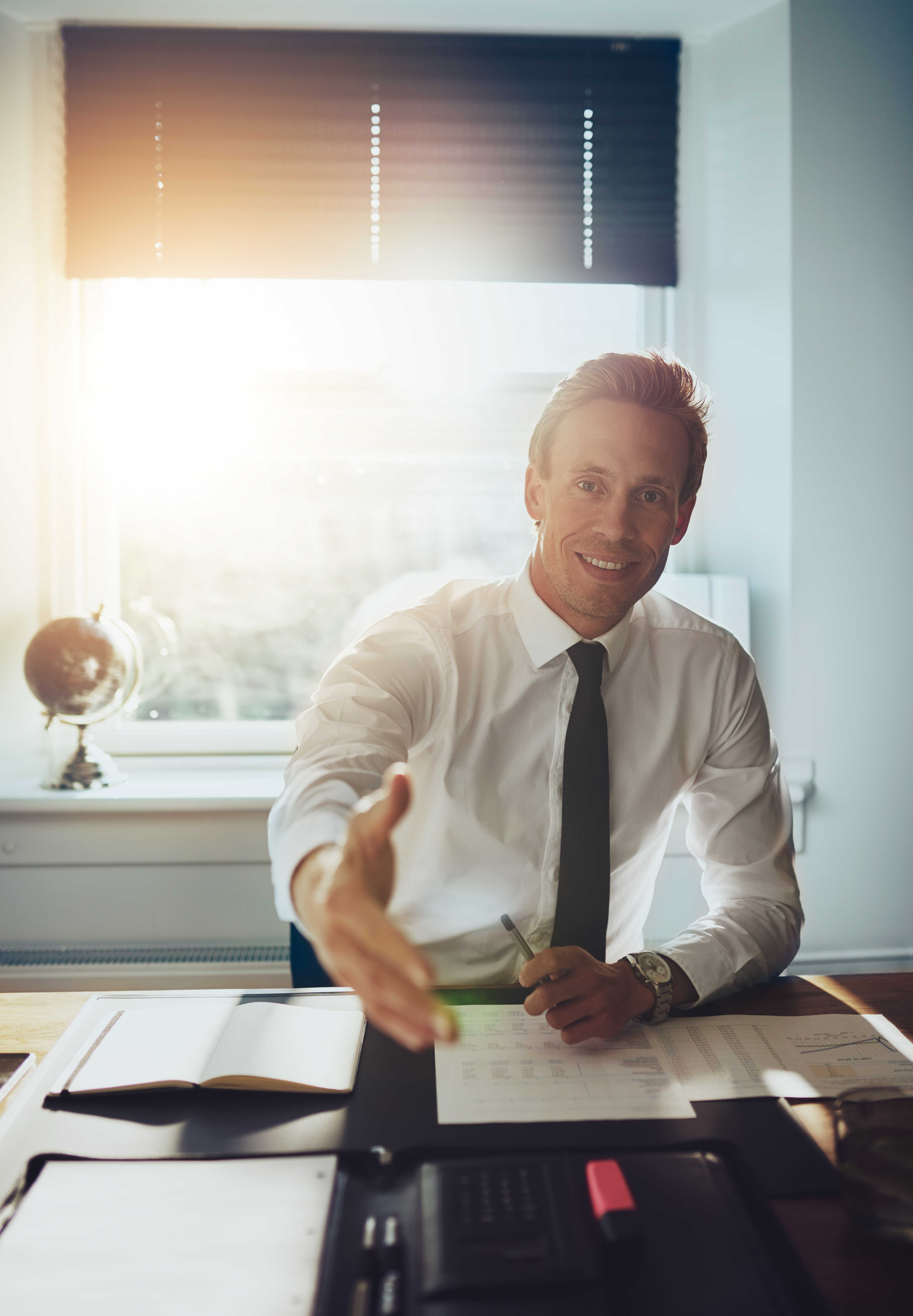 Freelance Paralegals: 3 Distractions That Kill Motivation at Work