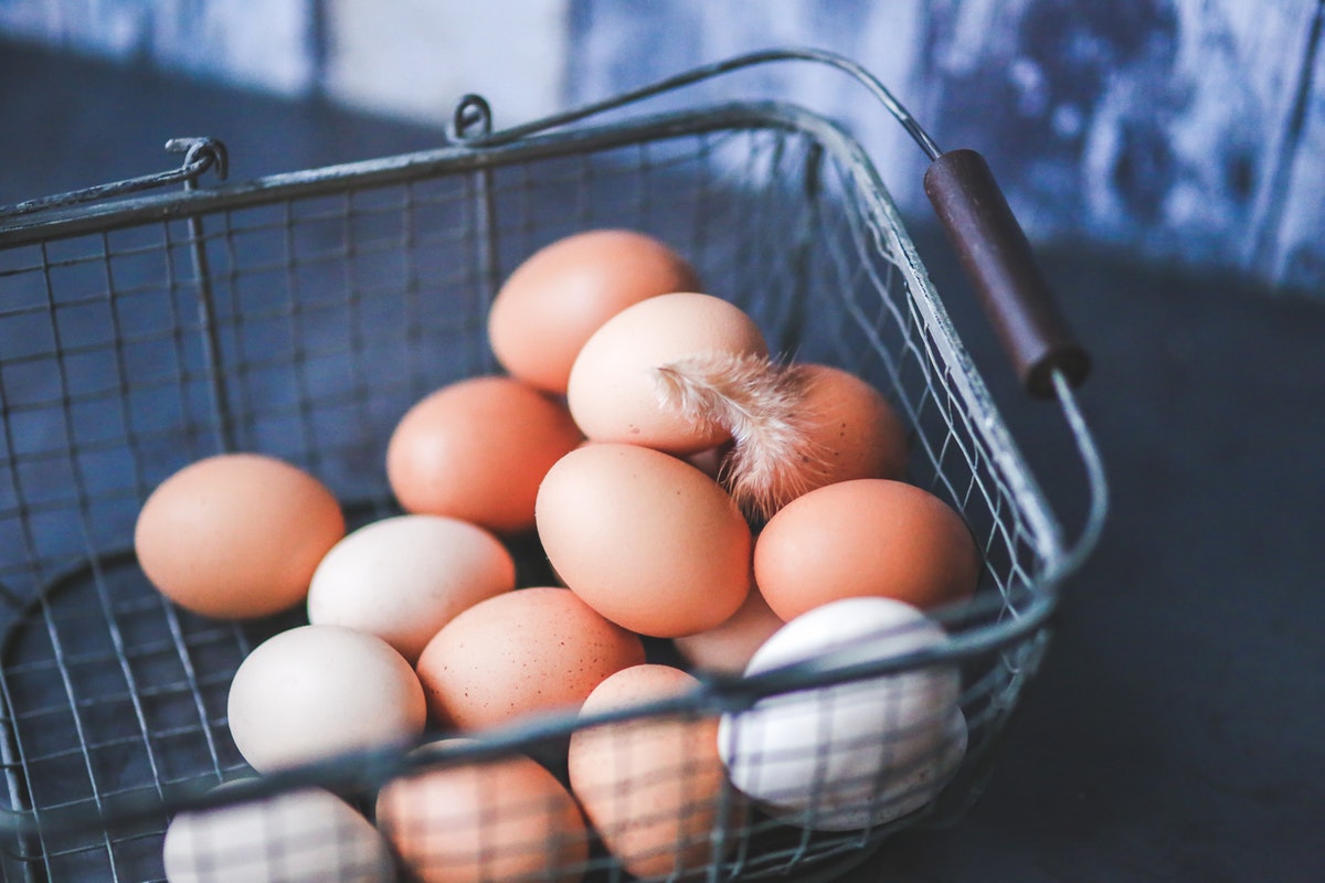 eggs in metal basket
